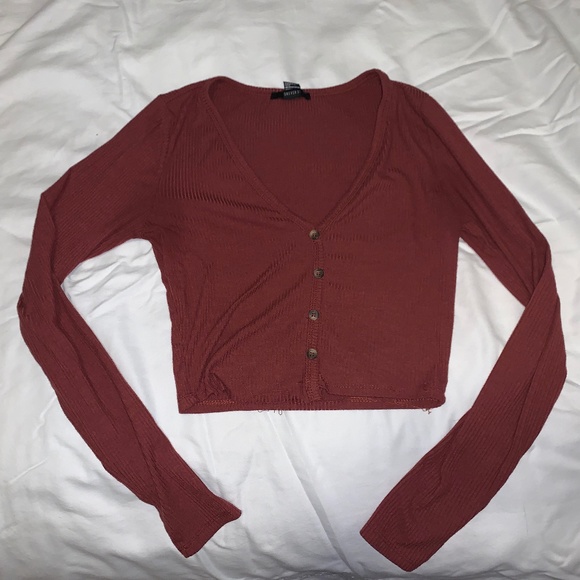 Long Sleeve Button Crop Top - Picture 1 of 2